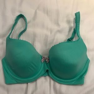 Victoria’s Secret bra